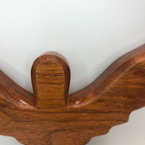 Hand carved Vintage Wood Live Edge Decorative Multi Tonal Wooden Angel 7" - Picture 4 of 7